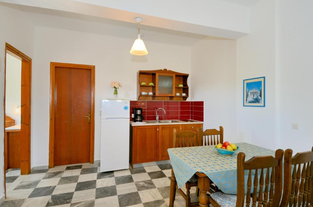 Agrilionas Hotel Marathokampos Ngoại thất bức ảnh